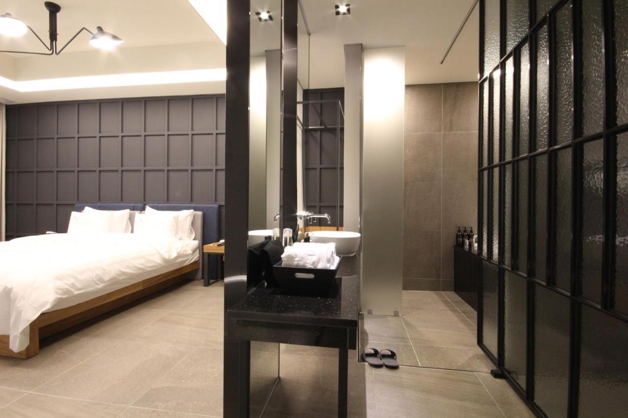 Hotel Eco Stay Jeonju Exterior foto